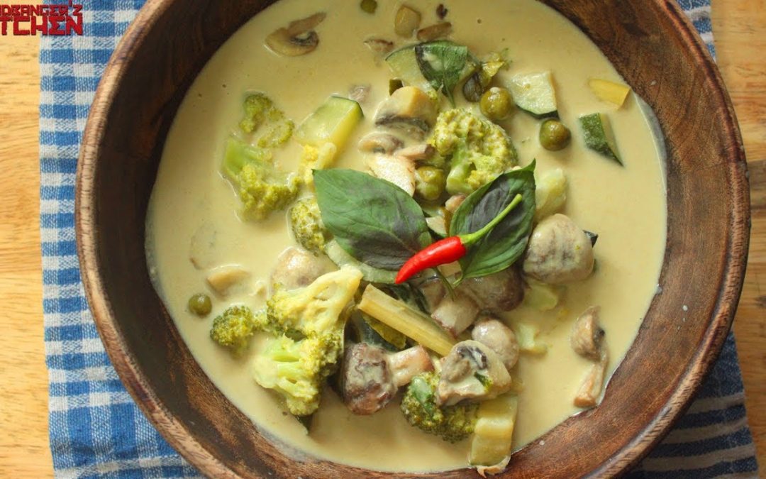 Vegan Thai Curry Soup!